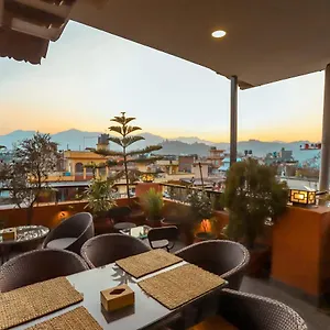 3* Hotel Nivas Boutique
